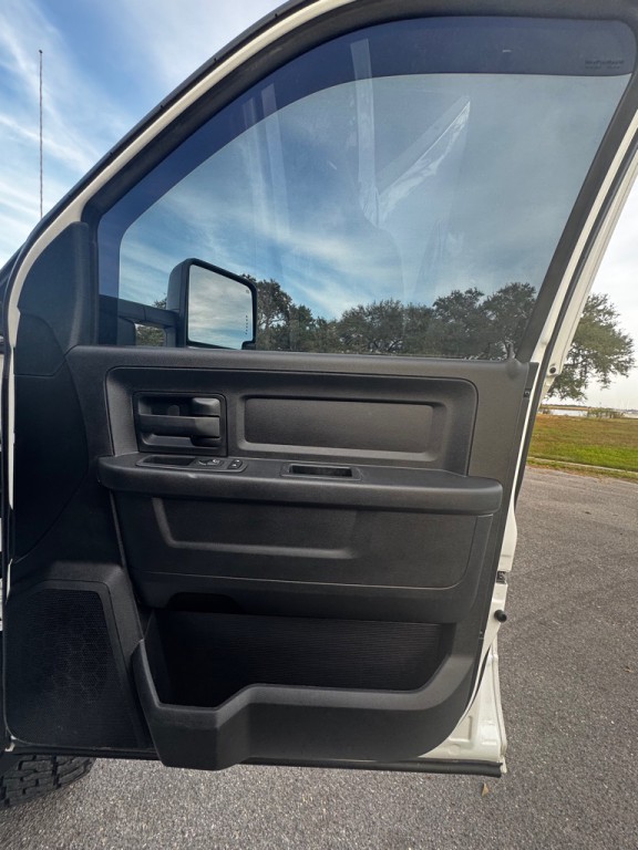 2017 RAM 2500 Image 13