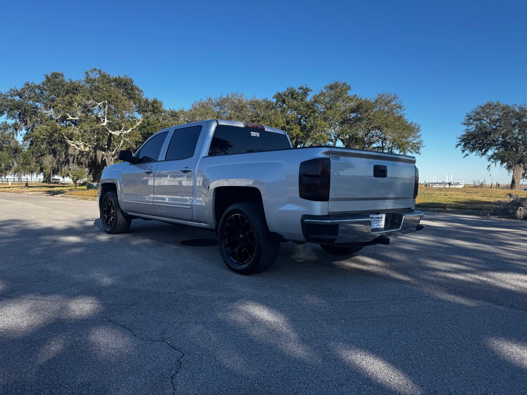 2015 Chevrolet Silverado 1500 Image 3