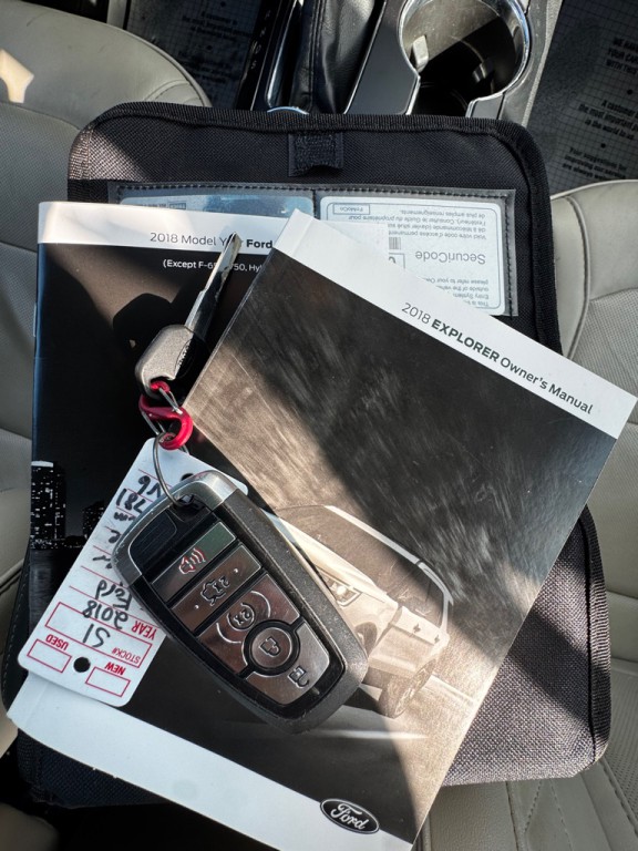 2018 Ford Explorer Image 37