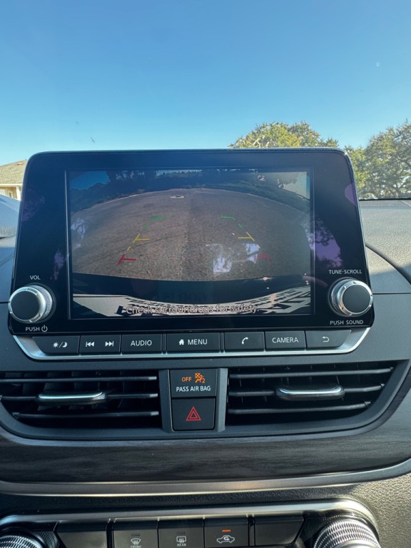 2025 Nissan Altima Image 26