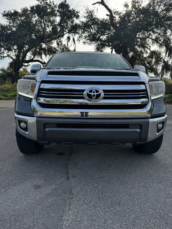 2016 Toyota Tundra Image 8