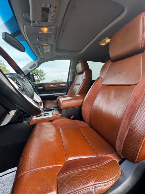 2016 Toyota Tundra Image 10