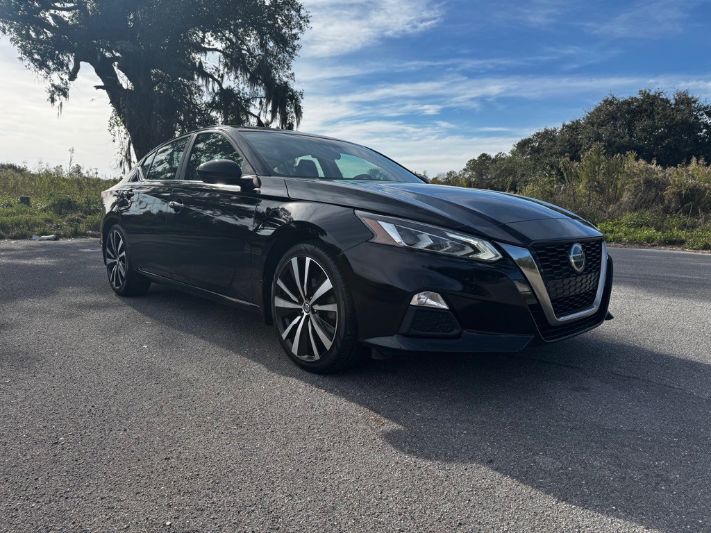 2020 Nissan Altima Image 7