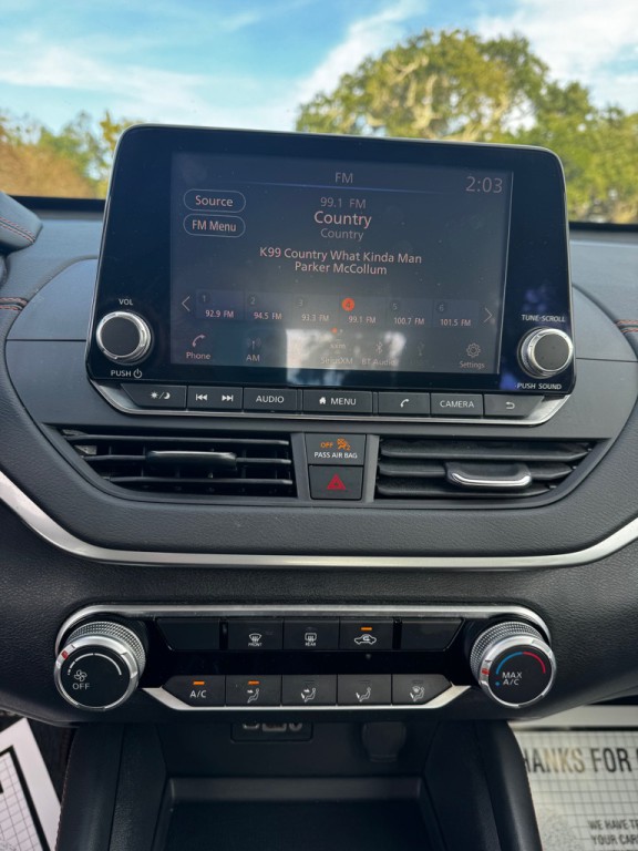 2020 Nissan Altima Image 21