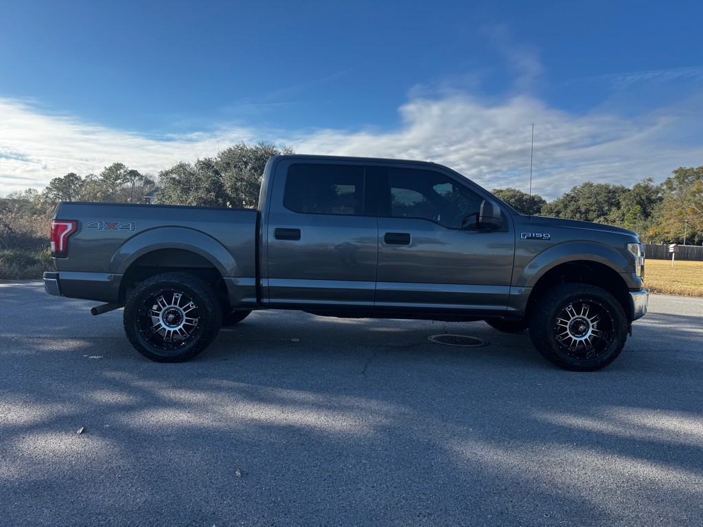2017 Ford F-150 Image 6
