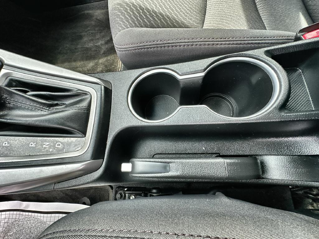 2016 Hyundai Elantra Image 37