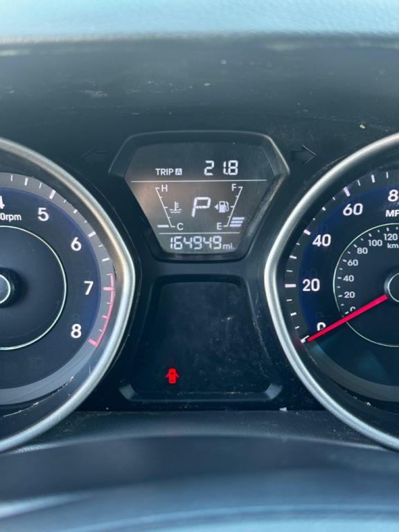 2016 Hyundai Elantra Image 20