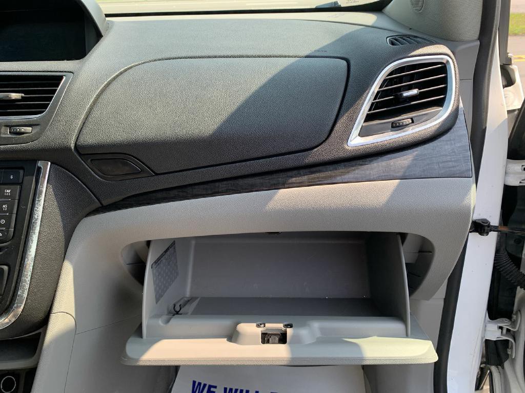 2015 Buick Enclave Image 31