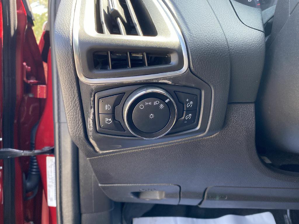 2013 Ford Focus Image 19