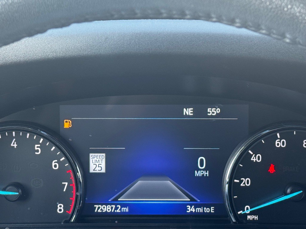 2022 Ford Explorer Image 21