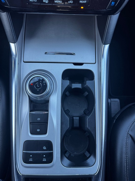 2022 Ford Explorer Image 23