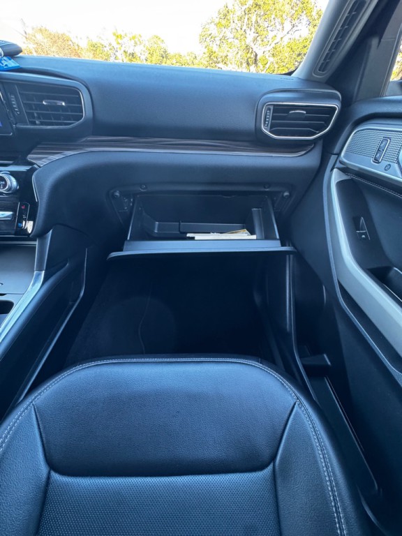 2022 Ford Explorer Image 29