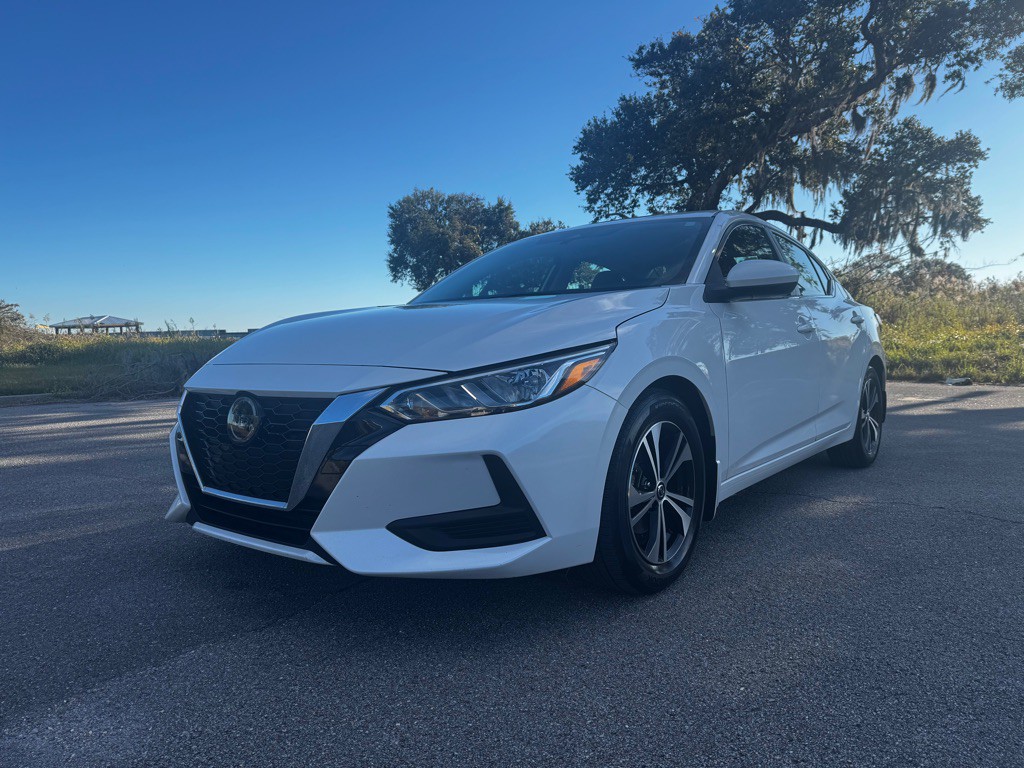 2021 Nissan Sentra Image 1