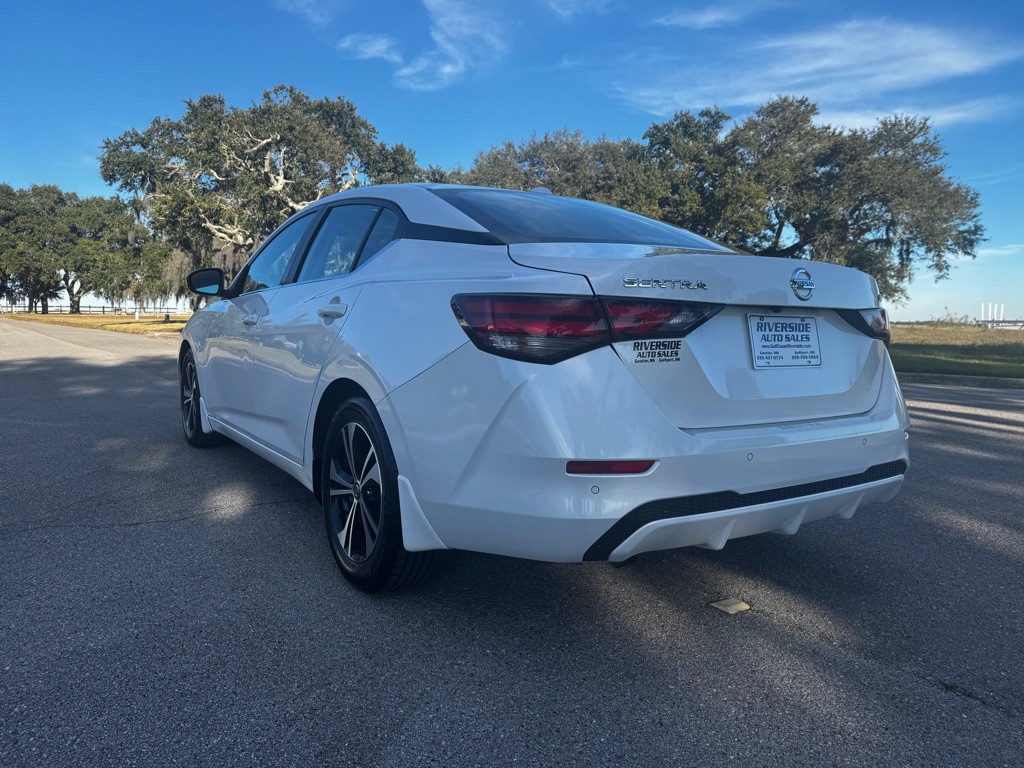 2021 Nissan Sentra Image 3