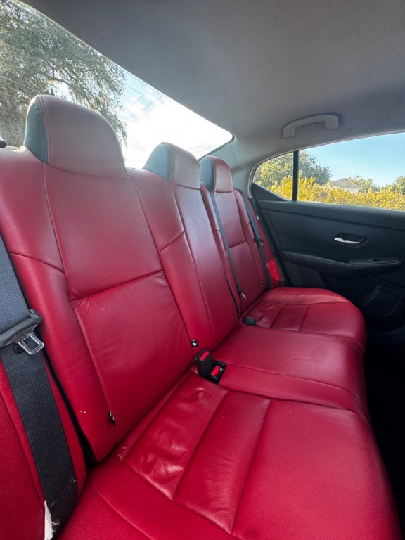 2021 Nissan Sentra Image 16