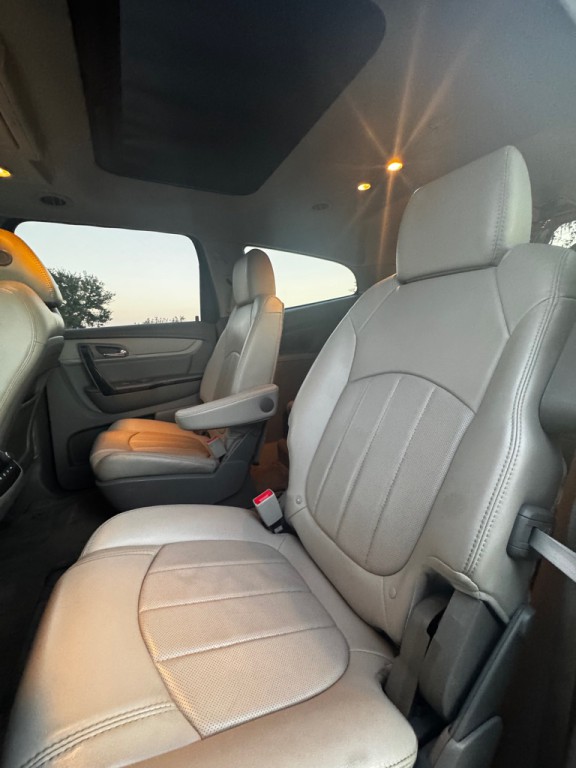 2017 Chevrolet Traverse Image 12