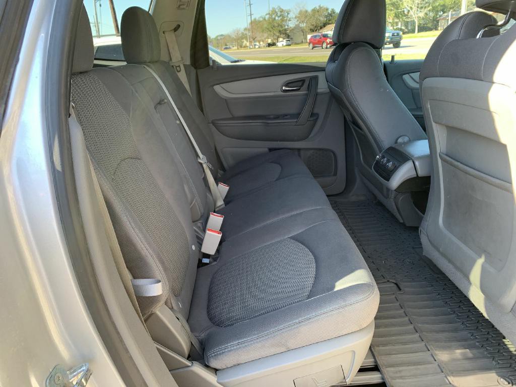 2016 Chevrolet Traverse Image 17