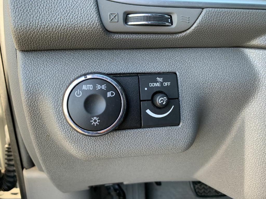 2016 Chevrolet Traverse Image 38