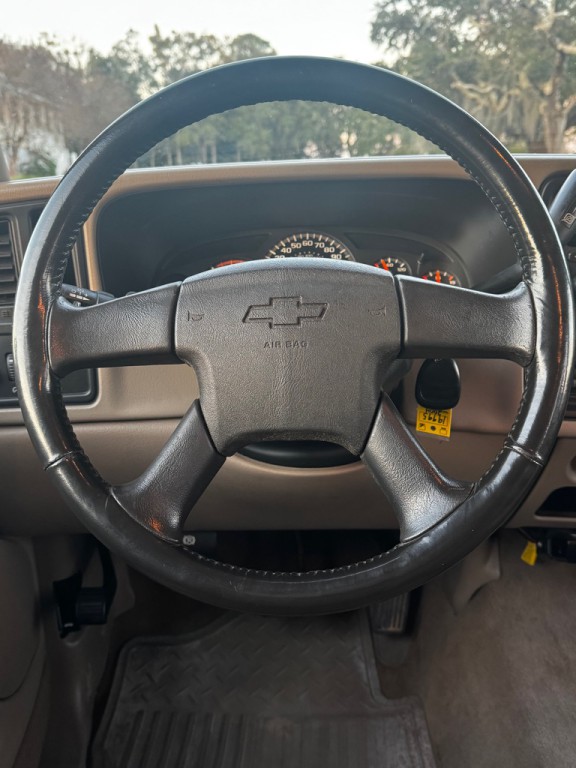 2004 Chevrolet Silverado 1500 Image 19