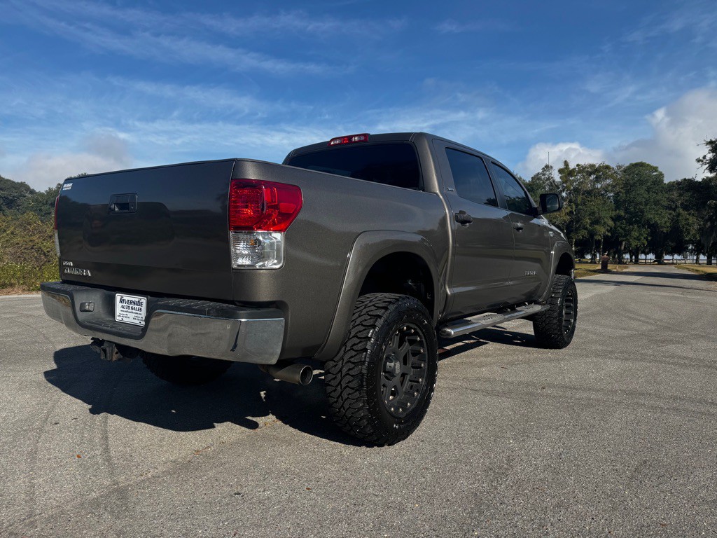 2011 Toyota Tundra Image 5