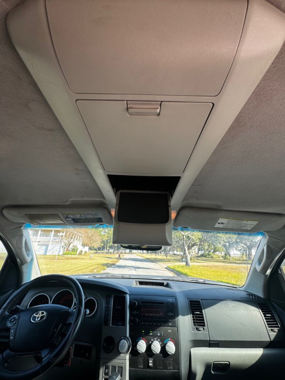 2011 Toyota Tundra Image 27