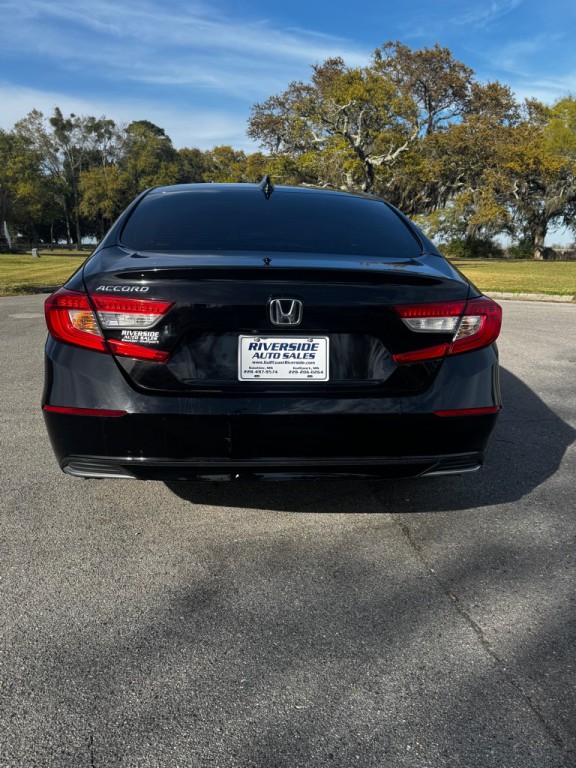 2019 Honda Accord Image 4