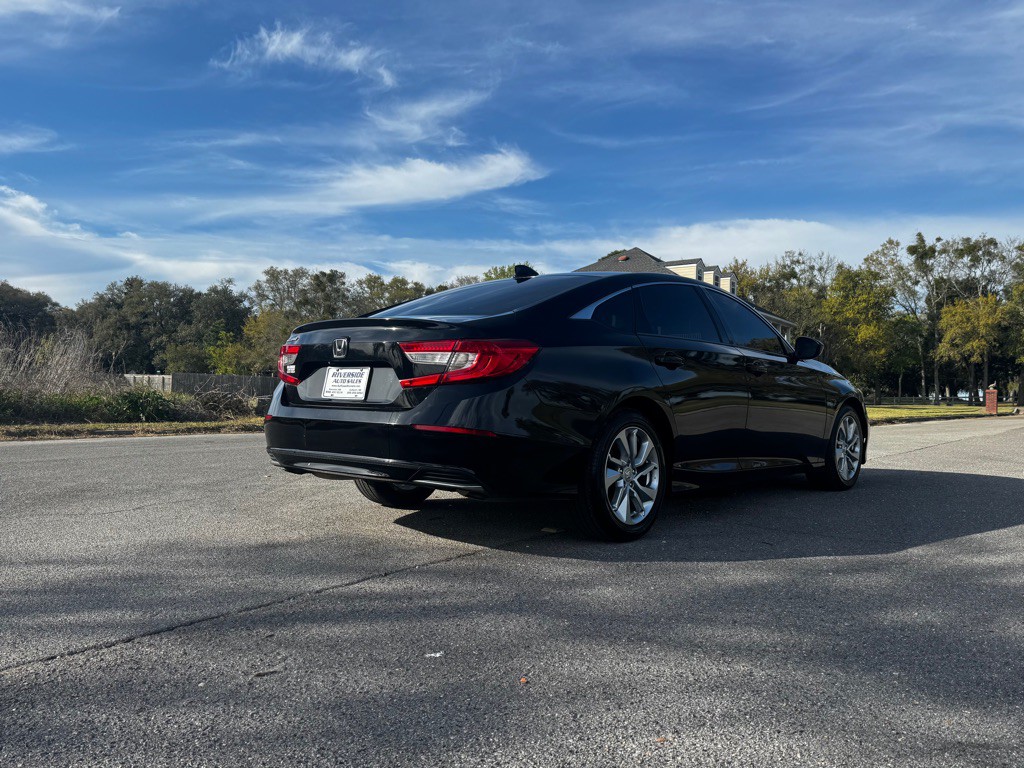 2019 Honda Accord Image 5