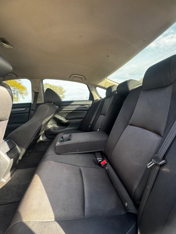 2019 Honda Accord Image 12