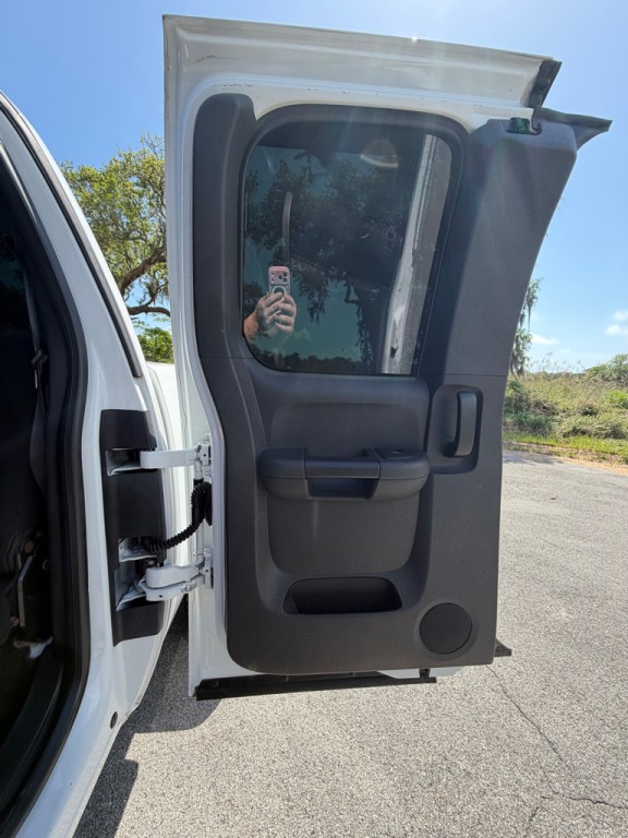 2010 Chevrolet Silverado 1500 Image 11
