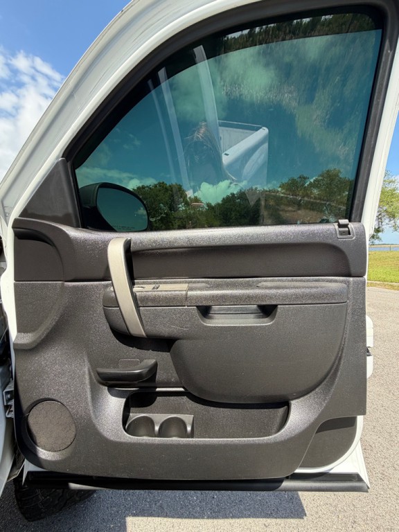 2010 Chevrolet Silverado 1500 Image 13