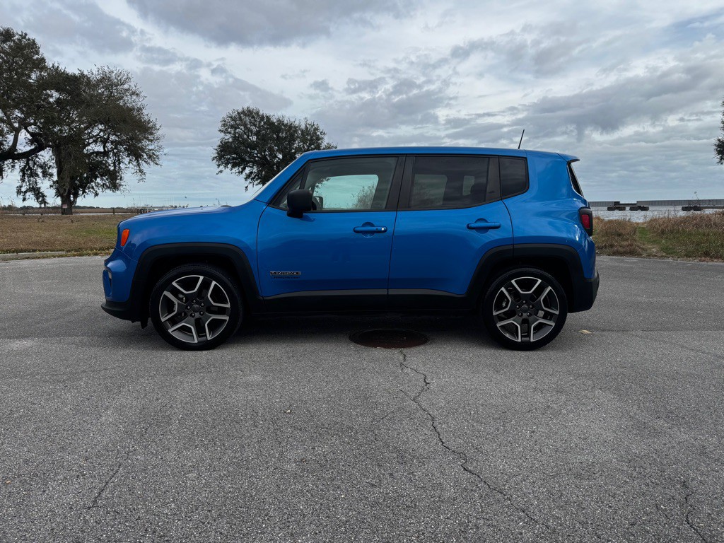 2020 Jeep Renegade Image 2