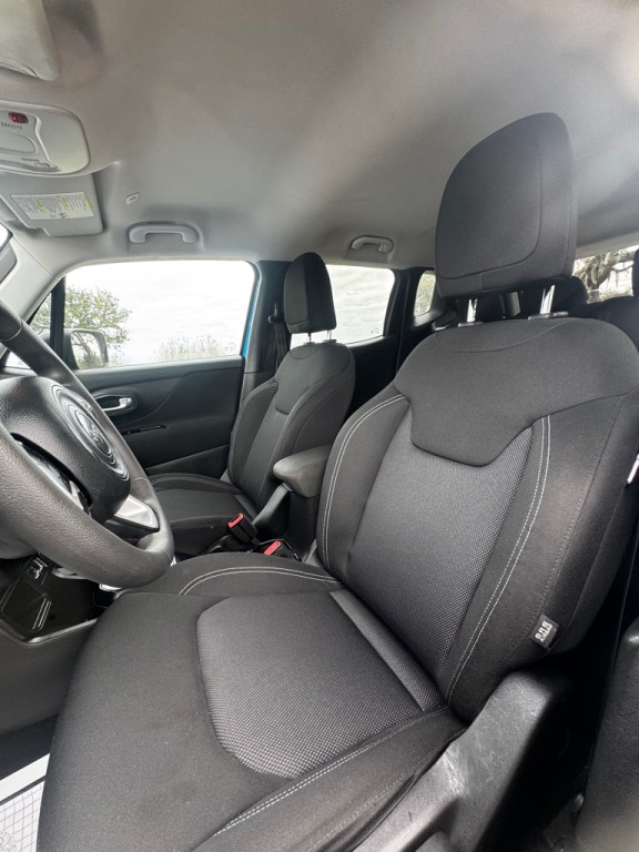 2020 Jeep Renegade Image 10