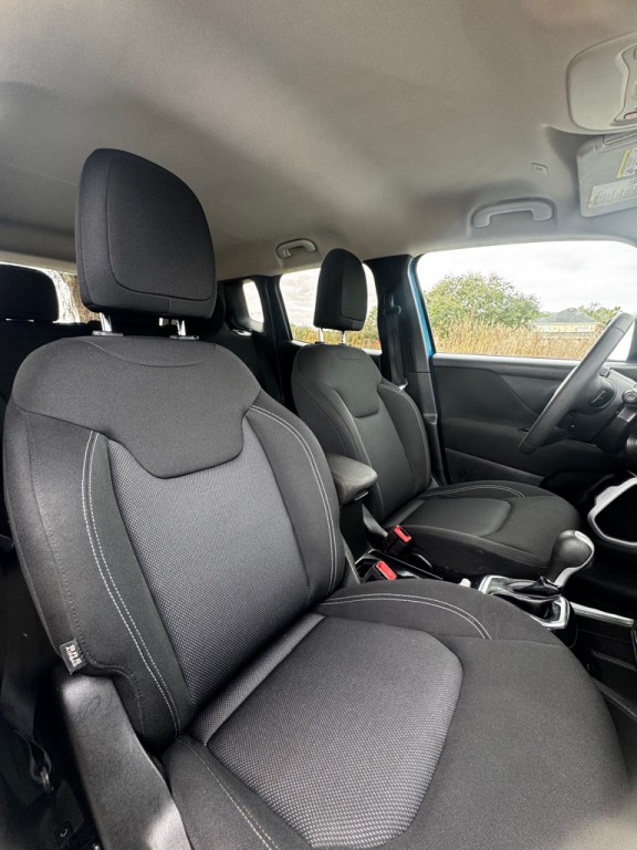 2020 Jeep Renegade Image 14