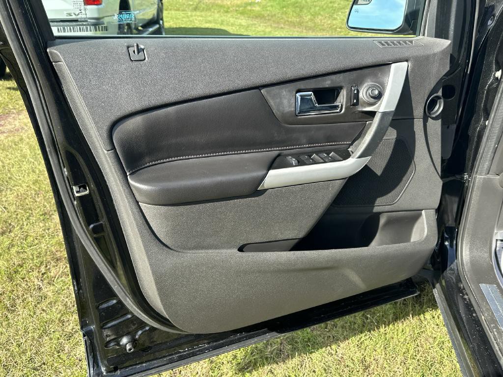2013 Ford Edge Image 13