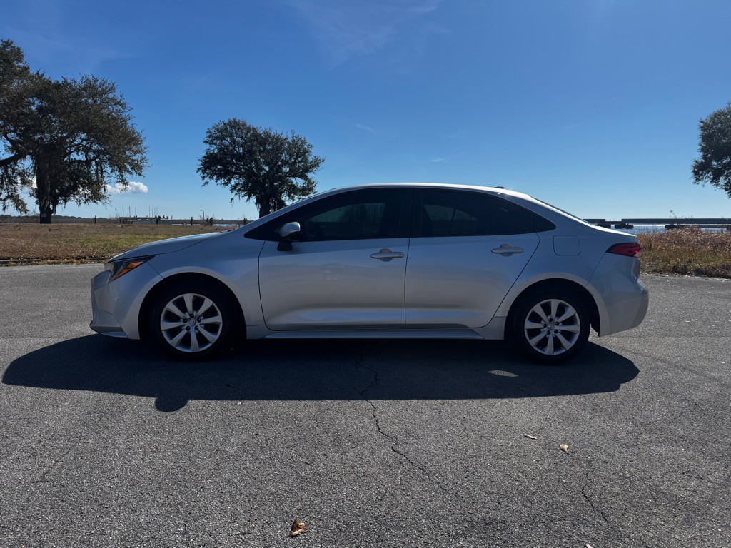 2020 Toyota Corolla Image 2