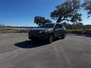 Image for 2019 Jeep Cherokee Latitude Plus ID: 7199881