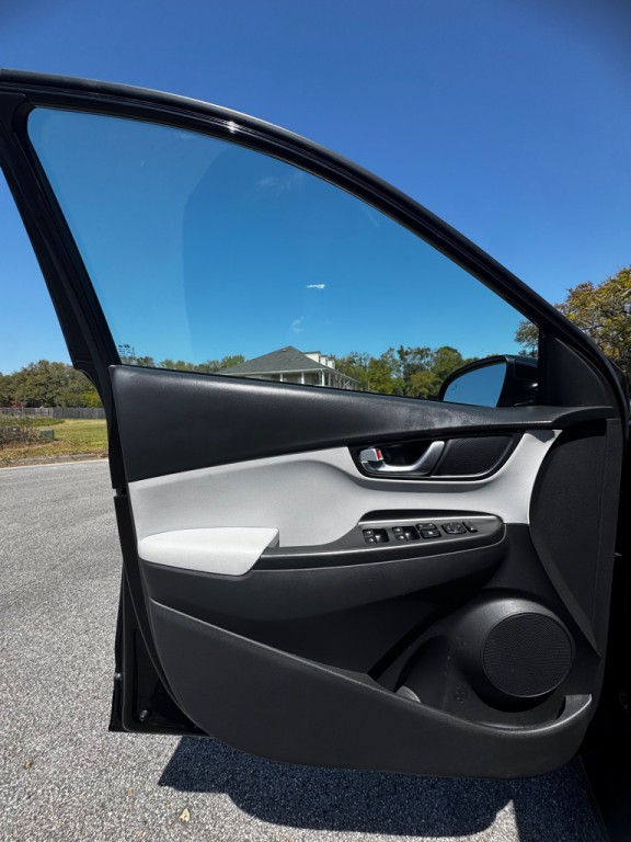 2022 Hyundai Kona Image 9
