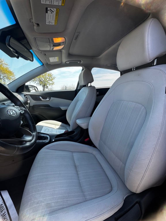 2022 Hyundai Kona Image 10
