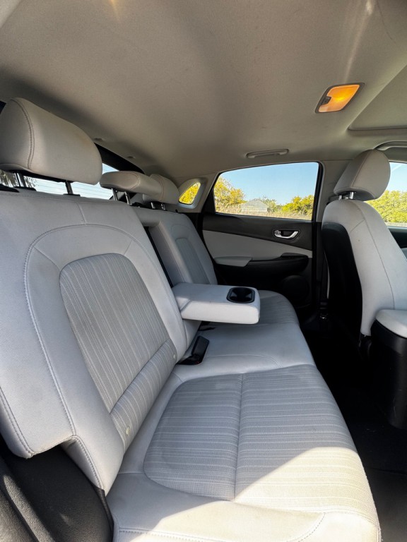 2022 Hyundai Kona Image 16