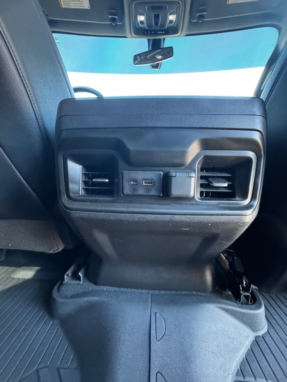 2021 Chevrolet Silverado 1500 Image 17