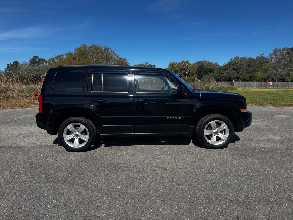 2017 Jeep Patriot Image 6