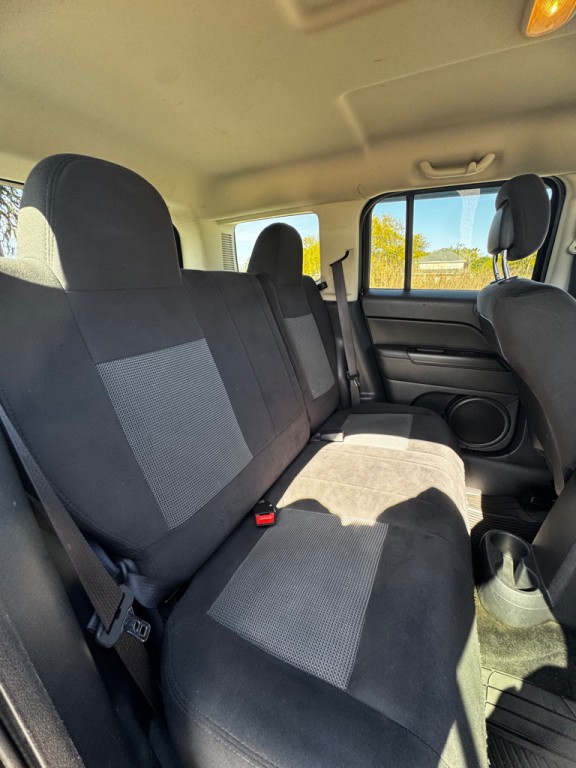 2017 Jeep Patriot Image 16