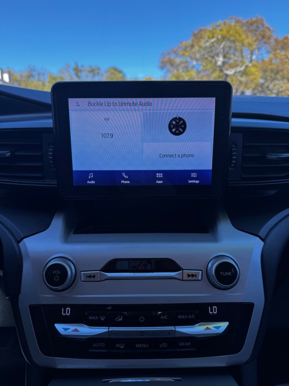 2020 Ford Explorer Image 21