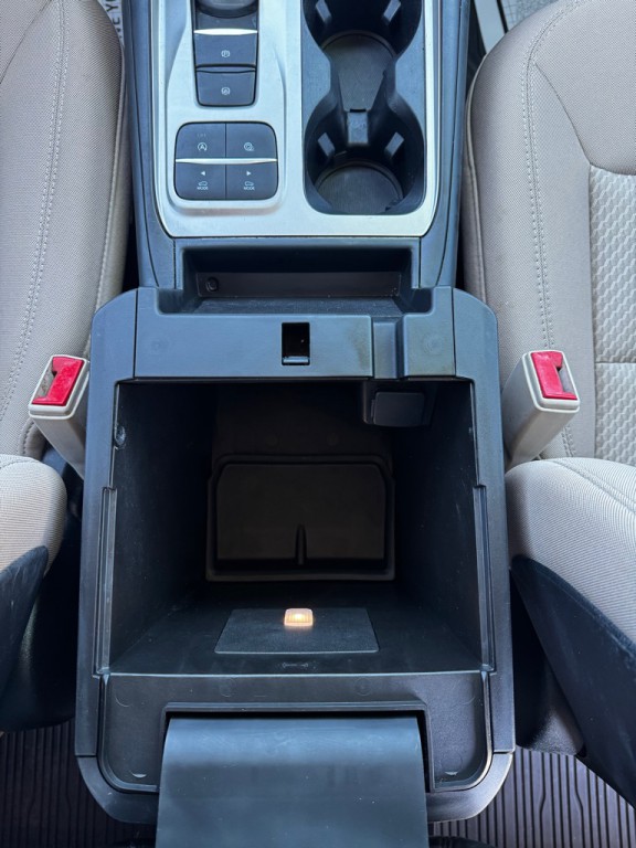 2020 Ford Explorer Image 25