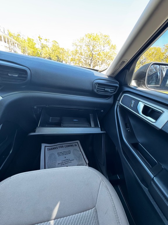 2020 Ford Explorer Image 28