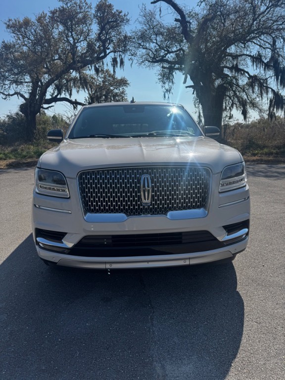 2020 Lincoln Navigator Image 8