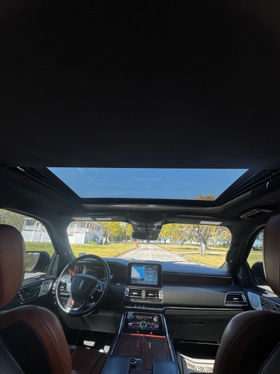 2020 Lincoln Navigator Image 21