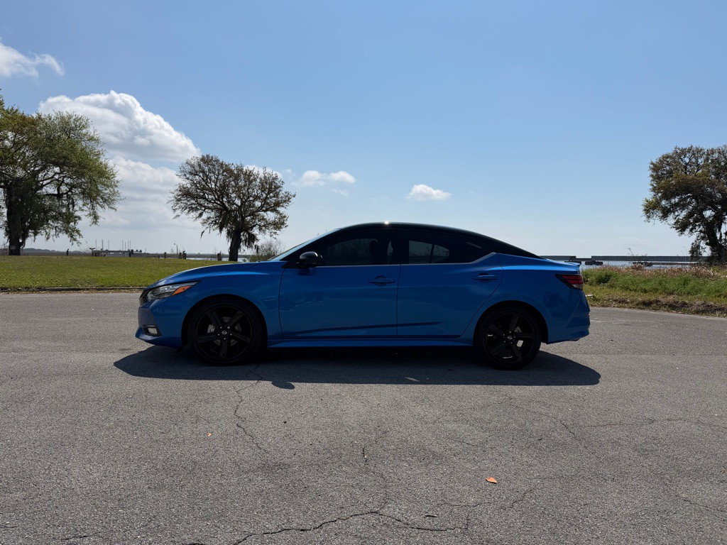 2022 Nissan Sentra Image 2