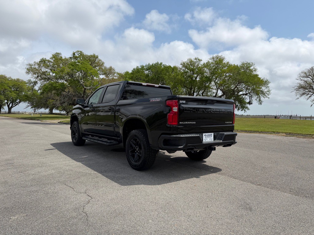 2019 Chevrolet Silverado 1500 Image 3