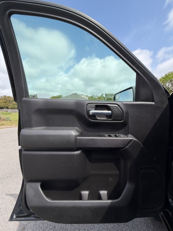 2019 Chevrolet Silverado 1500 Image 9